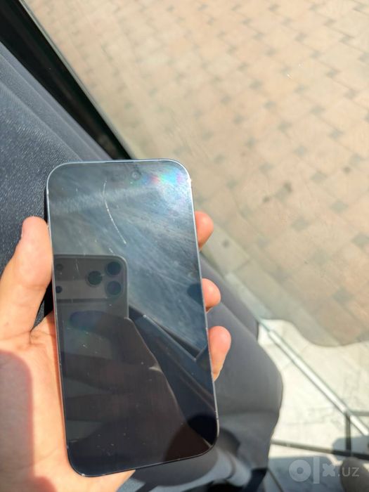 iPhone 14 pro…….