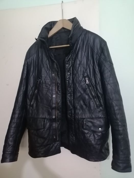 Продам кожаные куртки.