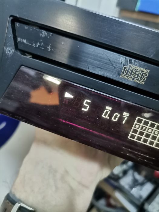 Cd player sony xe 270