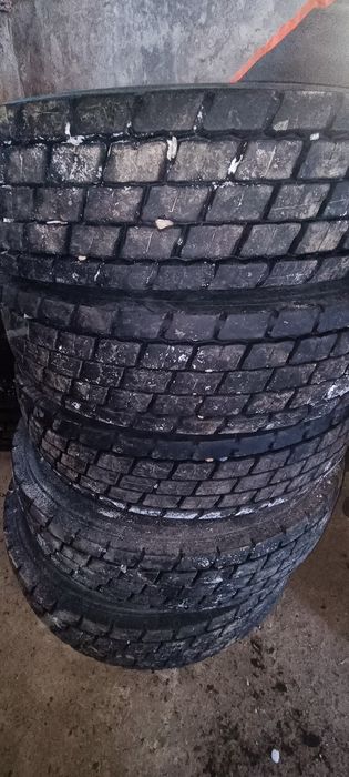 Шины грузовые 11 R22. 5 BELSHINA