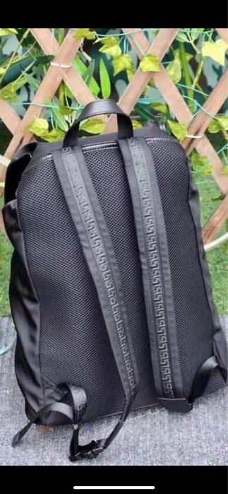 Rucsac versace  folosit odata