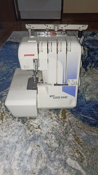 Срочно продам оверлок