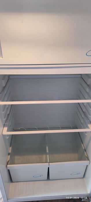 Холодильник Позис.