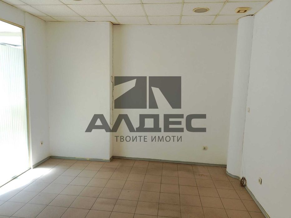Продава се офис в Люлин 7!