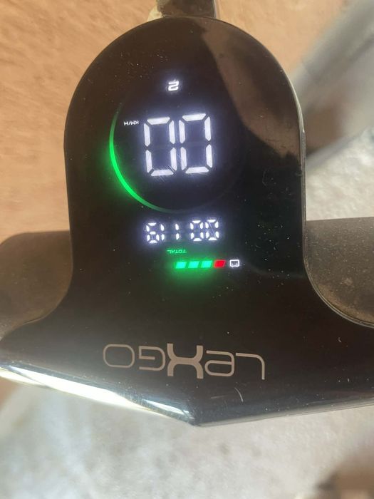 Vând trotinetă în stare foarte bună