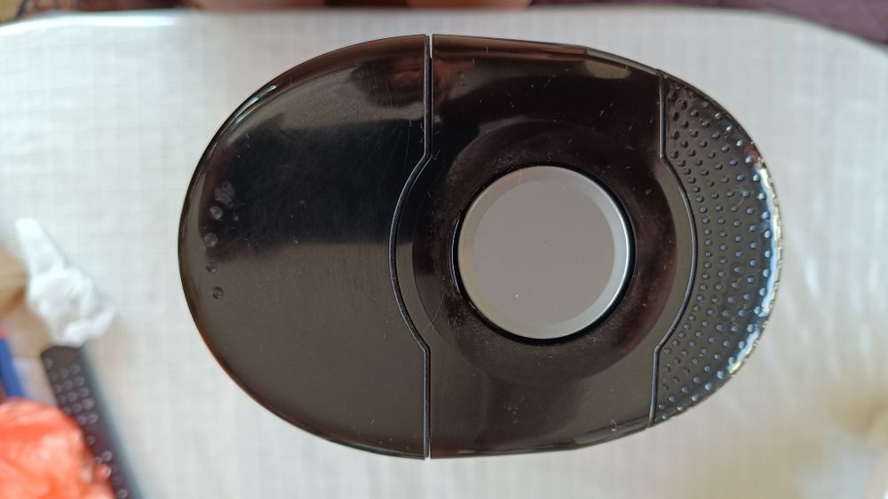 Продавам машина за газиране Soda Stream с почти пълна газова бутилка