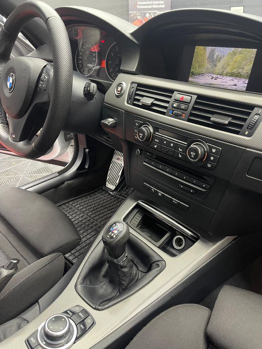 BMW E92 320i 170 cai