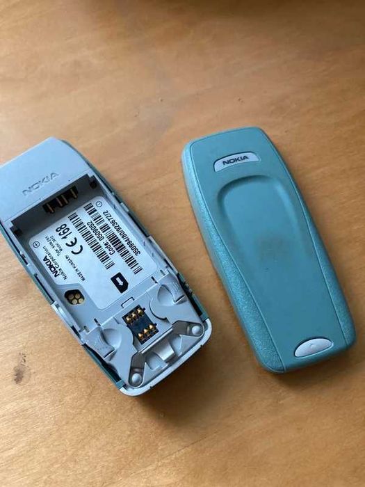 Telefon mobil de colectie Nokia 3410