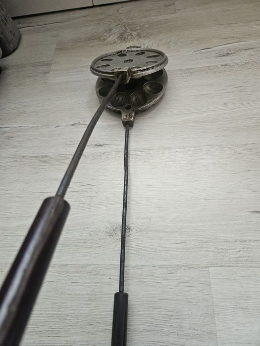 Forma de nuci rusească