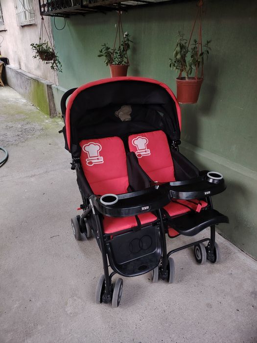 Коляска Двойня Сотилади
