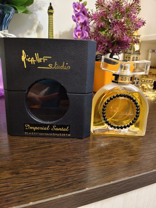 Парфюм Imperial Santal M.Micallef