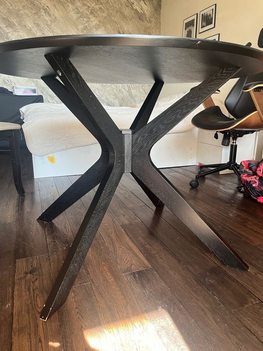 Трапезарна маса + 4 стола