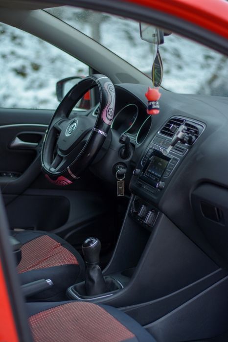 Volkswagen  Polo