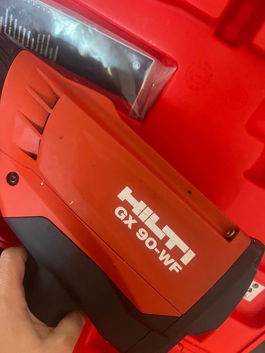 Pistol cuie Hilti GX 90-WF