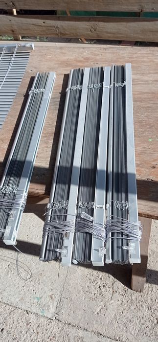 Продам жалюзи металлические.