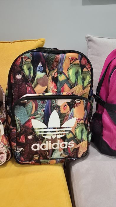 Раница ADIDAS , за път, ученическа