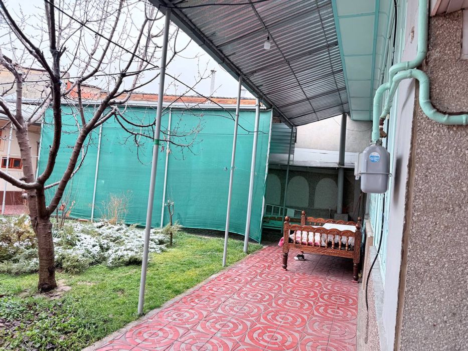 Uchastka sotiladi 20 kvartal