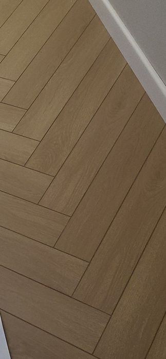 Укладка ламината и налевной пол