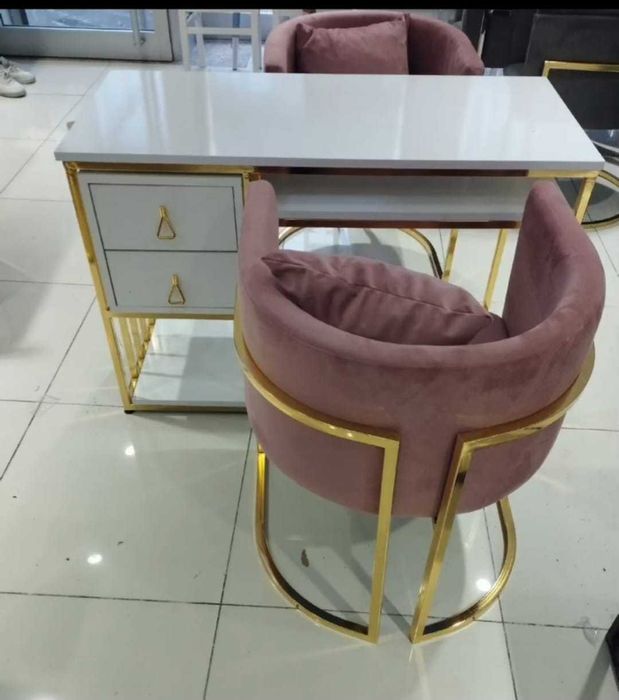 Най-продавания стол. Безплатна доставка