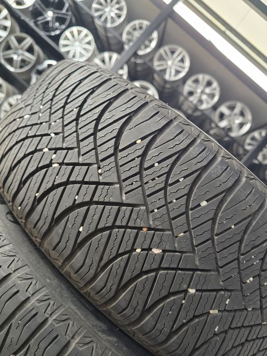 2 Броя 215/50/17 Goodride 5,8mm