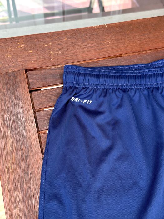 Мъжки къси панталони Nike Dri-Fit - размер М, много добро състояние