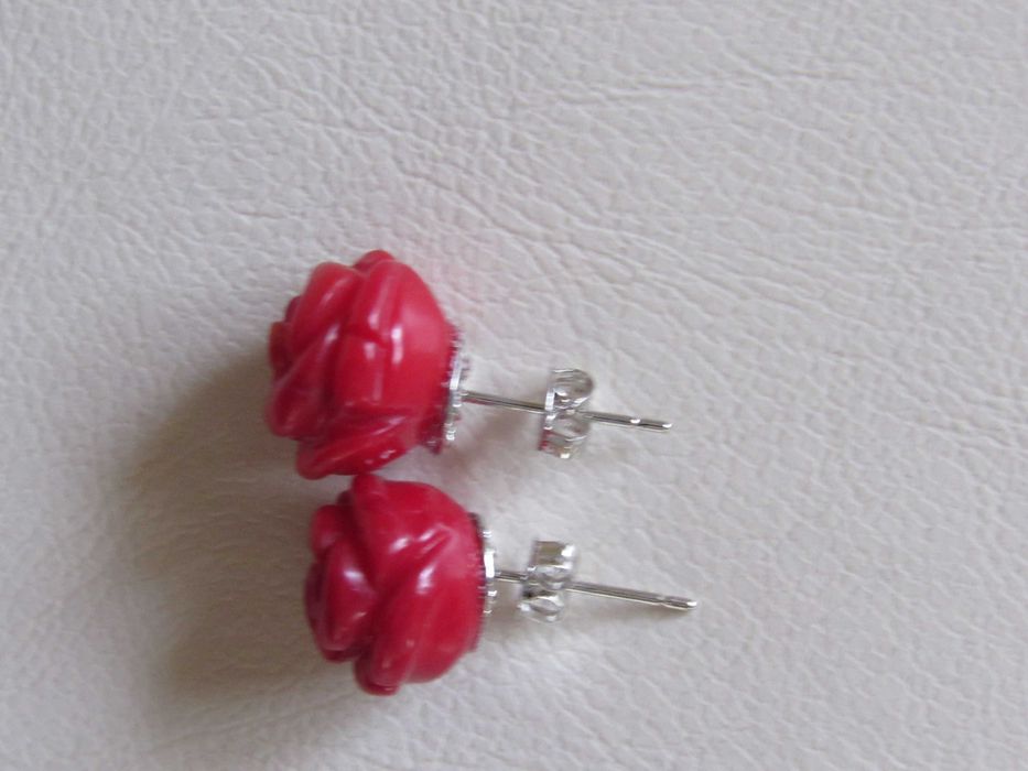 Обици-розички от корал, нови