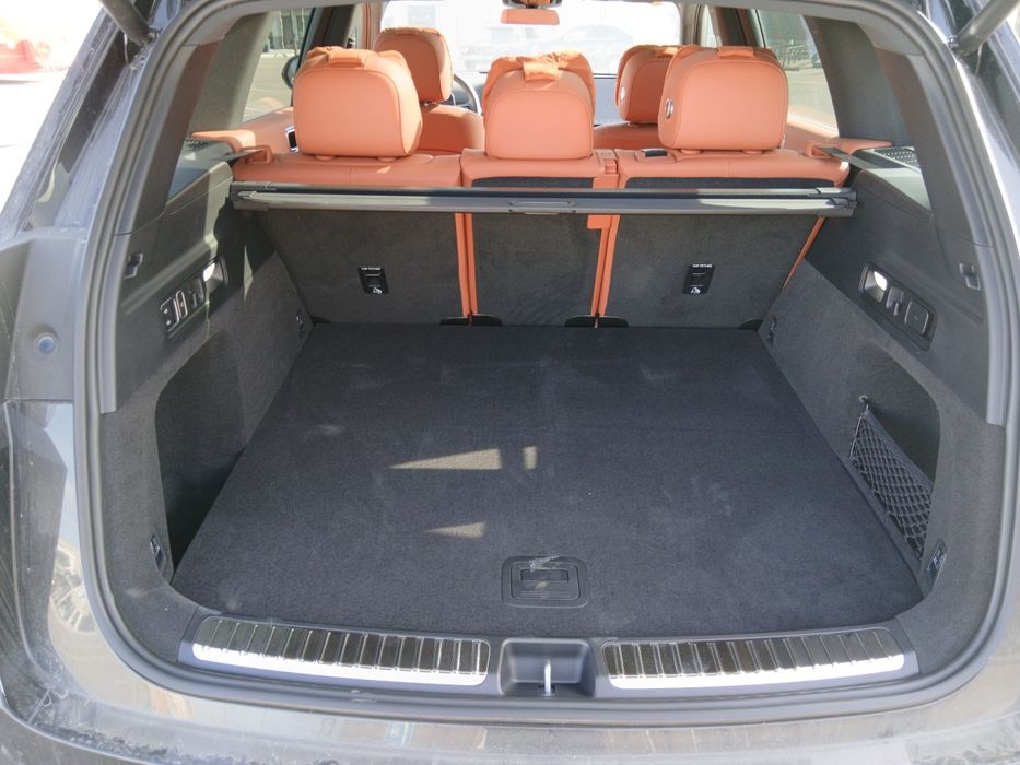 Li 7 Ultra оранжевый Салон