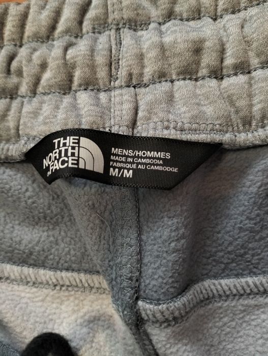 Pantaloni Adidas aeroready 2XL și The North Face mărime M