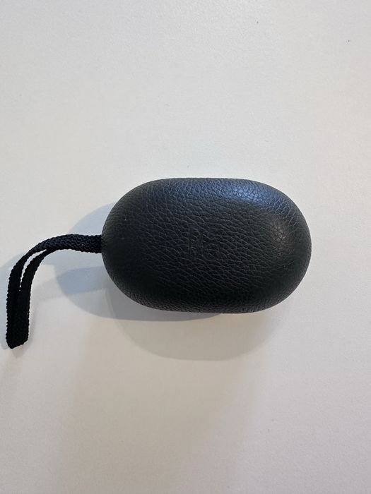Bang & Olufsen Beoplay E8, true wireless