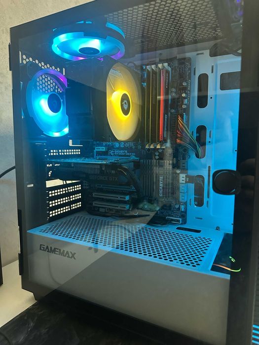 Продам Системный Блок Corei7