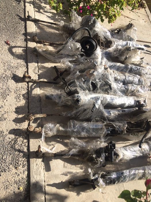 Опел Голф 3 Рулевой рейка привазной