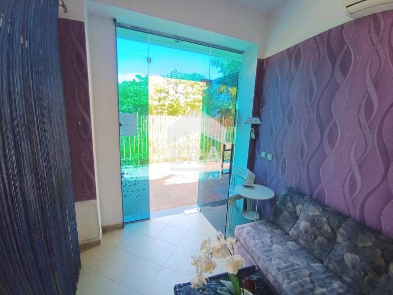 Продава се Магазин в Поморие - 54 кв.м за 1019 €/кв.м - Снимка #2
