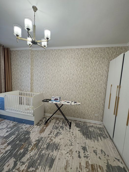 Сдам 2х комн 300000 тенге