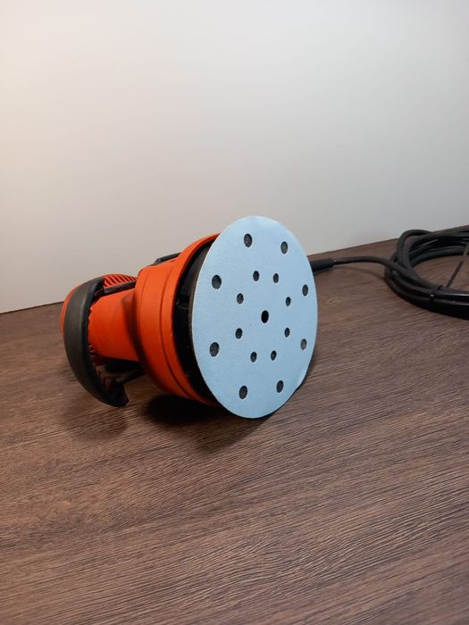 Vând șlefuitor excentric Hilti WFE 450-E