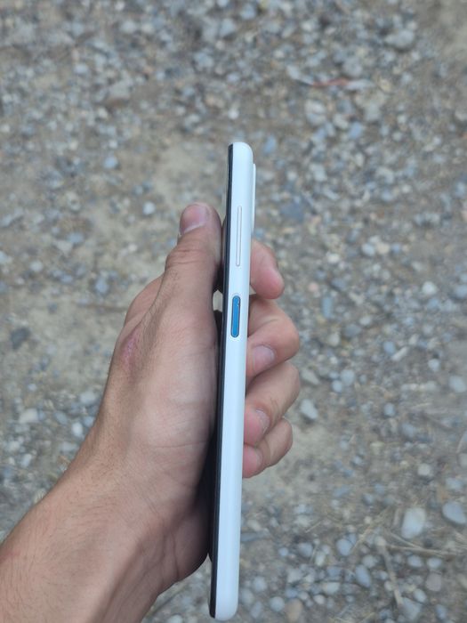 Galaxy a12 .64gb