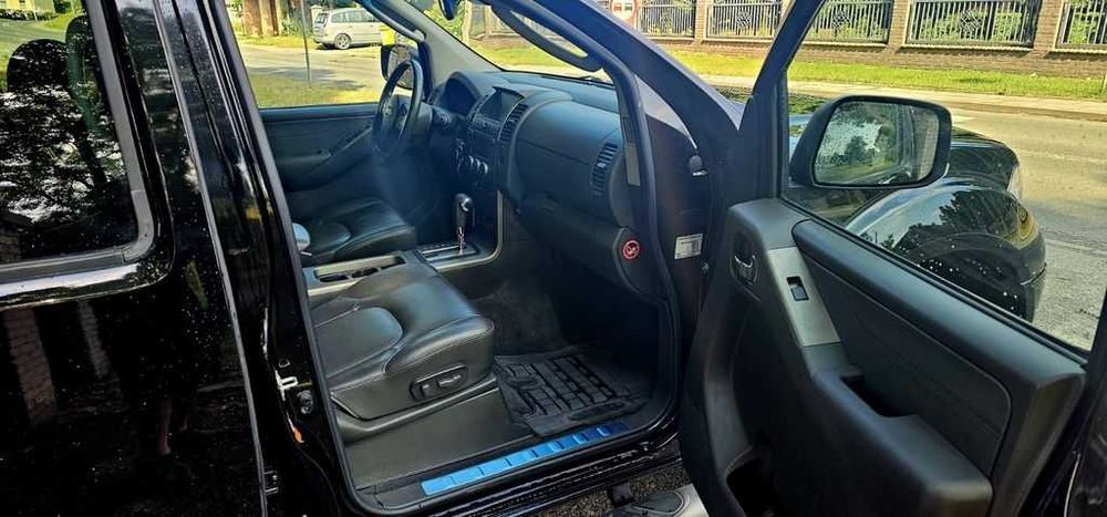 НА ЧАСТИ! Nissan Navara D40 2.5 DCi 4x4 АВТОМАТИК рейлинг степенки