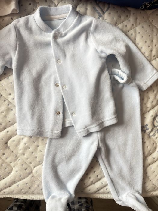 Бебешки комплекти