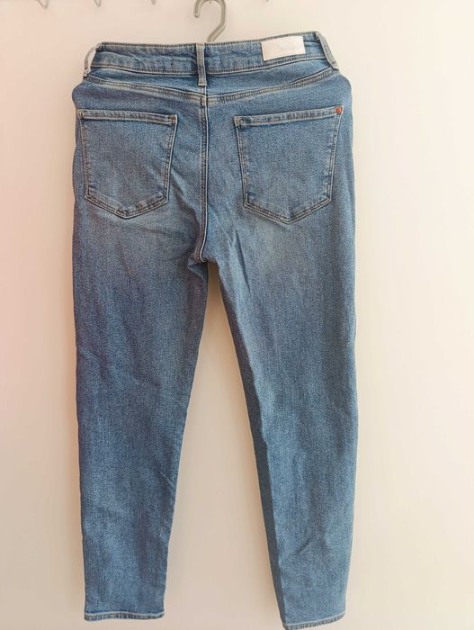 Продам женские брюки джинсы