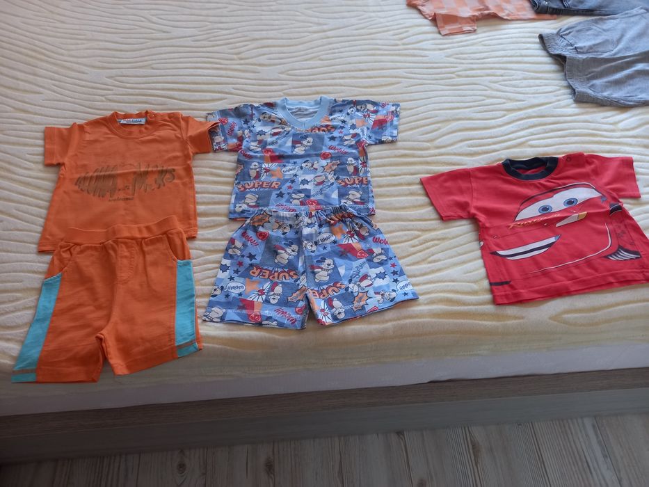 Дрешки размери 92-98-104