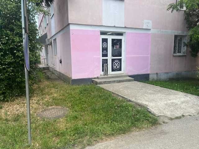 Dau In Chiriere Spatiu Comercial Gura Campului