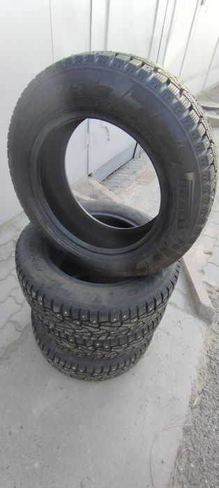 Продам зимнюю резину