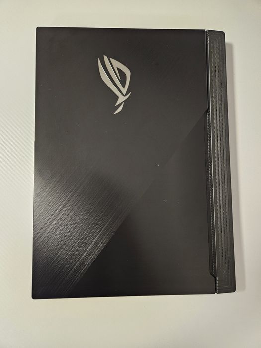 Laptop Gaming ROG Strix Hero 3