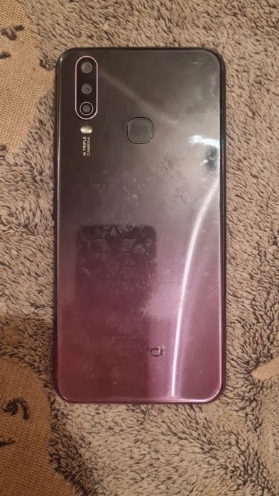 смартфон vivo 1902