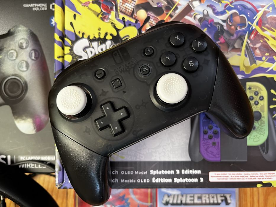 Nintendo Switch Oled 1 7’ display 64GB