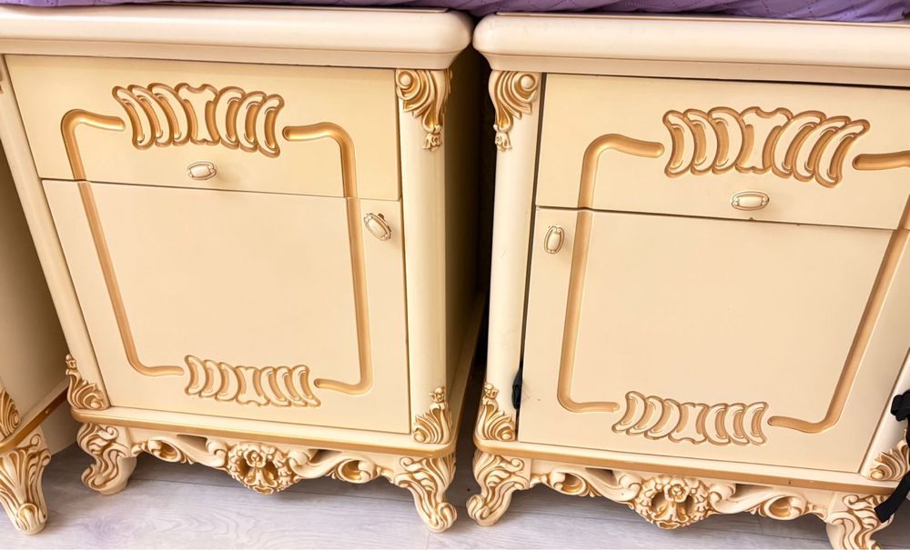 Спальный гарнитур