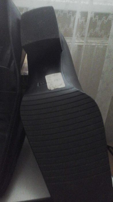 Дамски обувки BALLY