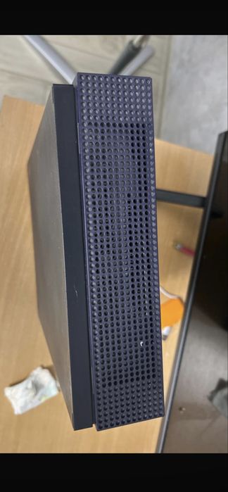 Xbox One S 1Tb+9 jocuri
