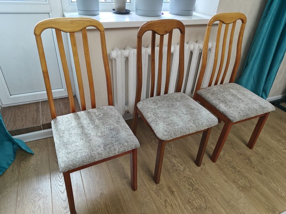 Продам стулья в хорошем состоянии