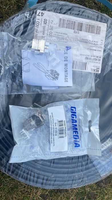 Vand cablu  cat7,cat6,cat5E plus diverse accesorii pentru a  echipa o instalatie