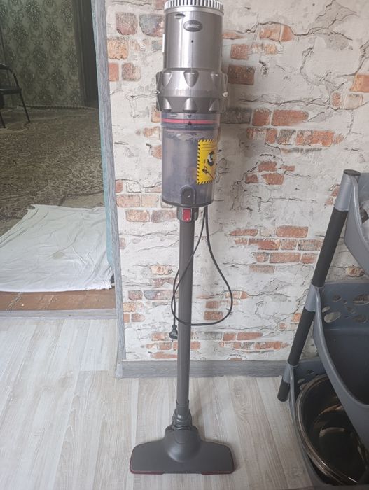 Пылесос ручной очень удобный